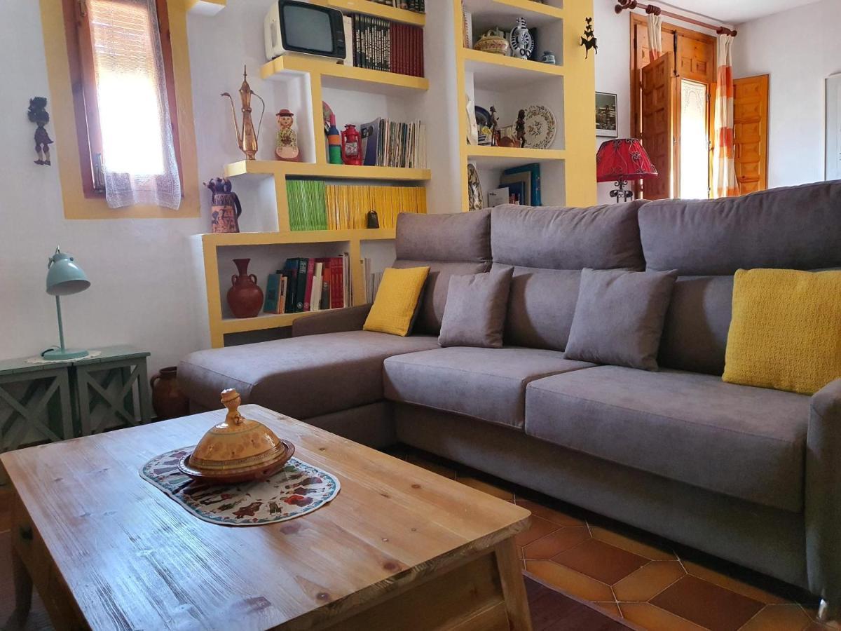 Casa San Nicolas เกว็งกา ภายนอก รูปภาพ